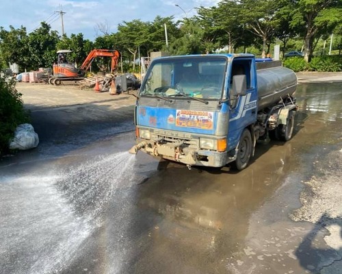 苗栗後龍灑水車