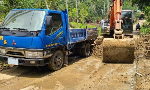 苗栗廢土清運, 苗栗挖土機拆除清運, 苗栗拆除卡車運輸